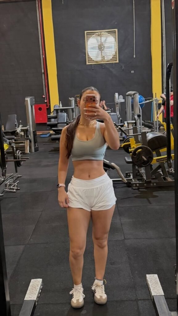 Ju-petroni-academia